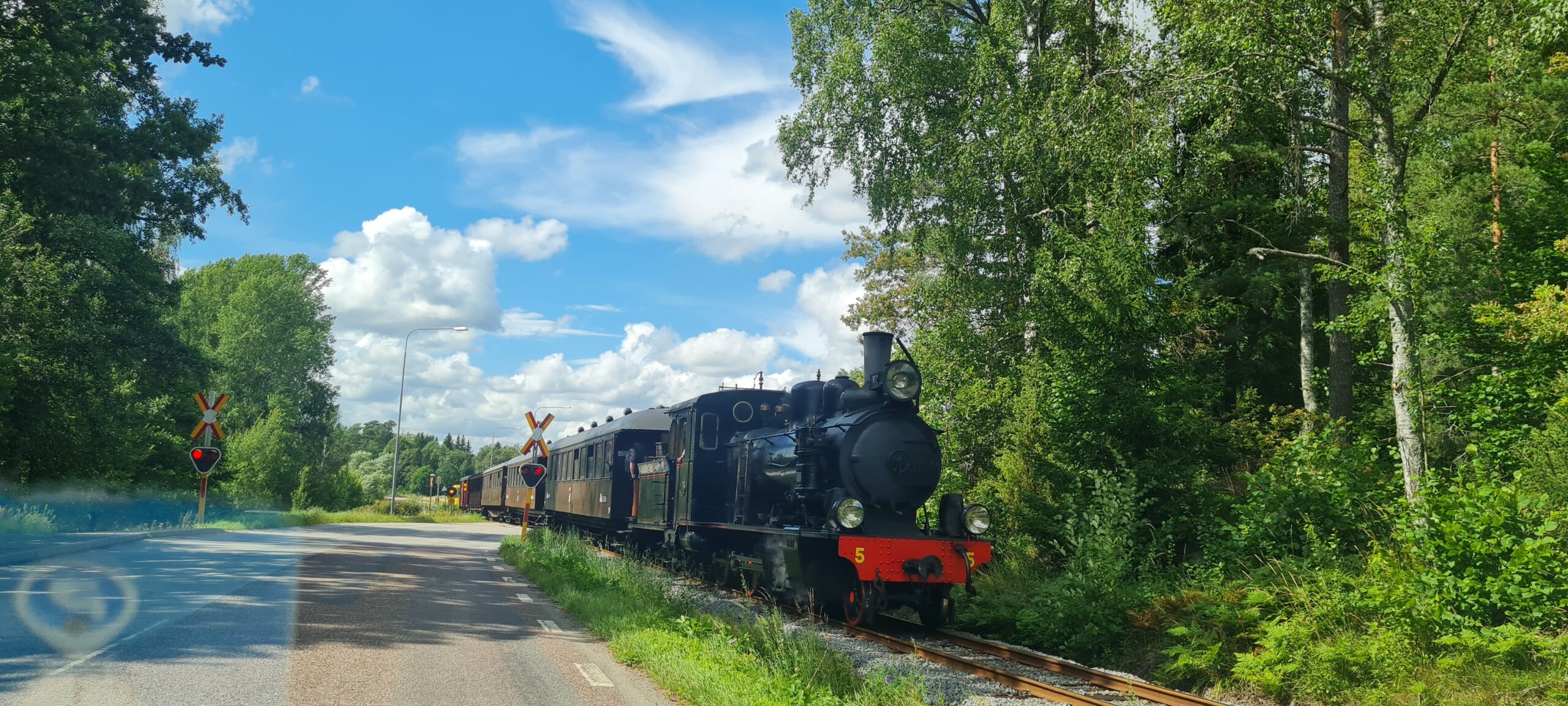 Lennakatten är ett historiskt ångtåg